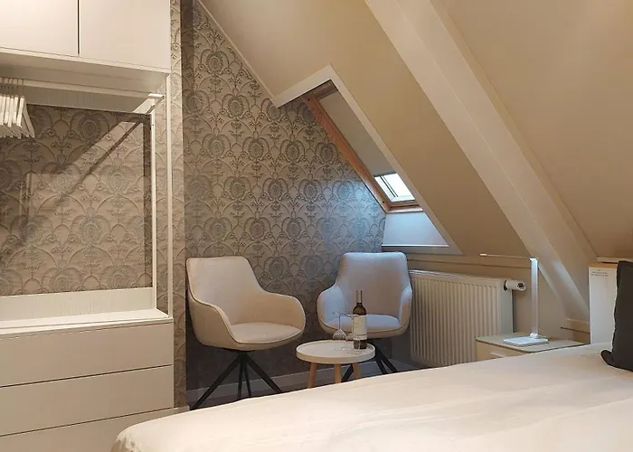 Het Schipperskerkje 3*