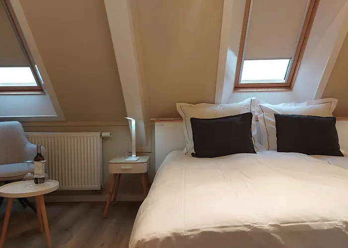 Het Schipperskerkje Bed & Breakfast 3*